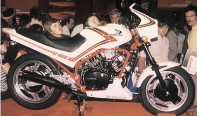 Honda VF400F