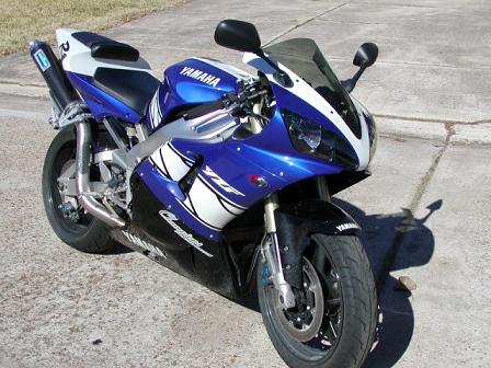 yamahaR1-ChampionsEdition.jpg 