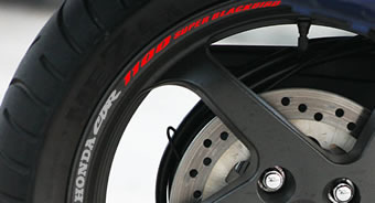 Honda Blackbird Rim Decal set